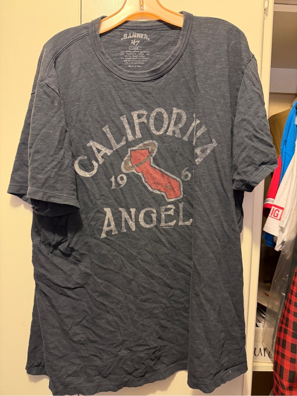 Banner California Angel Graphic Tee - Navy with Red Accent